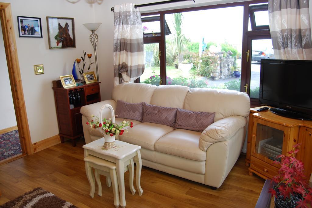The Ocean Wave Bed & Breakfast
