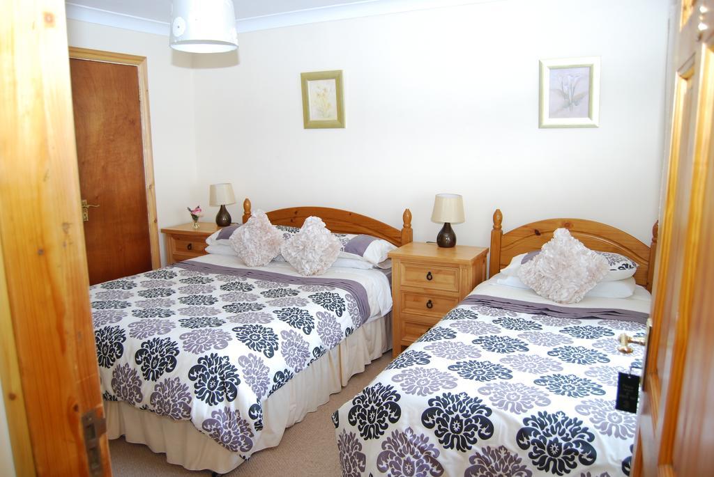 The Ocean Wave Bed & Breakfast Cleggan